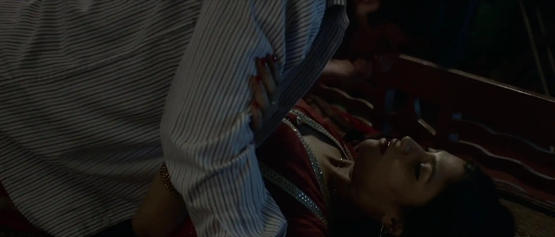 Konkona Sen Sharma hot sex scene from Lipstick Under My Burkha part2 thumbnail