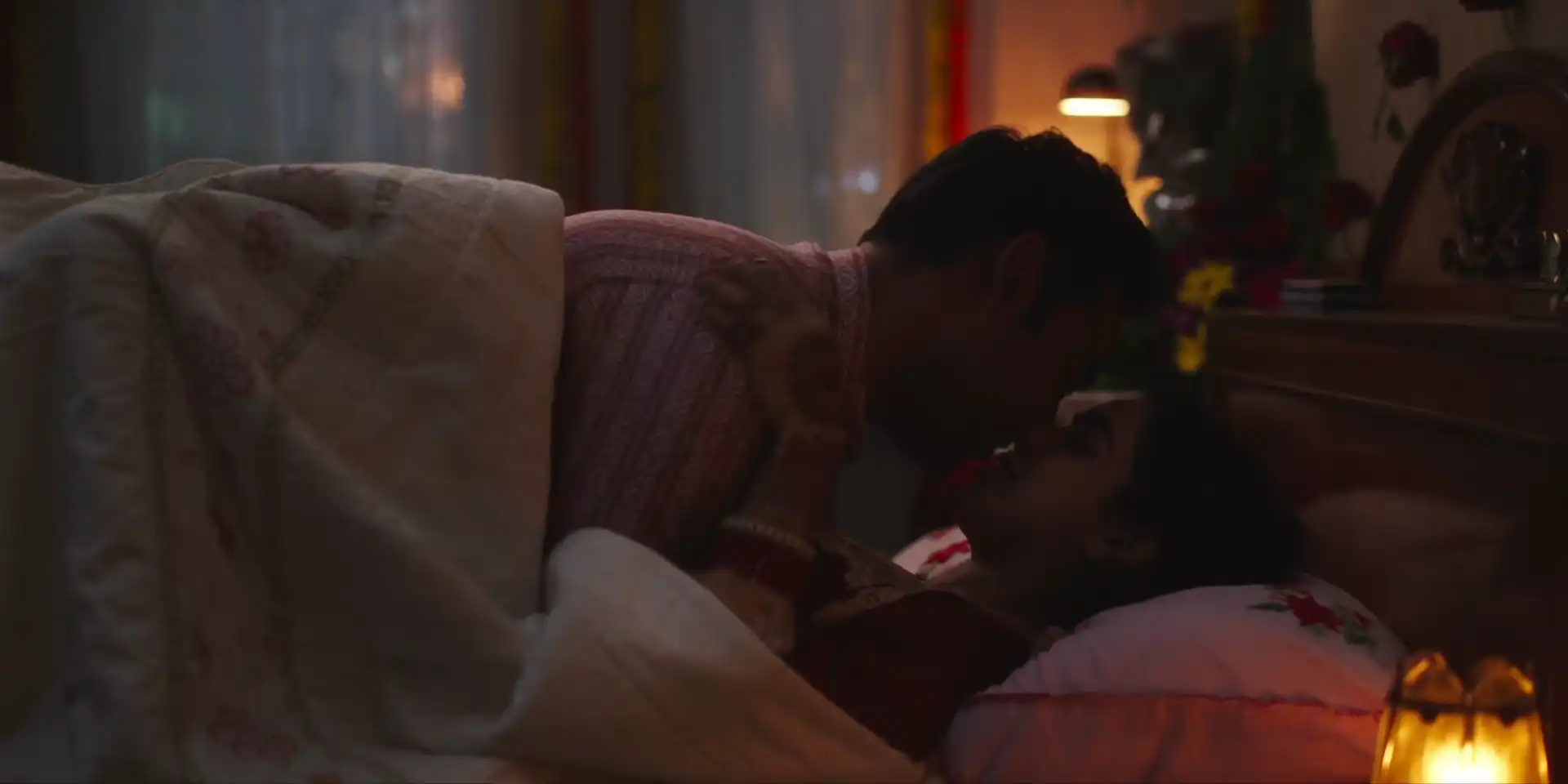 Sanya Malhotra hot scene compilation from Mrs 2025 thumbnail