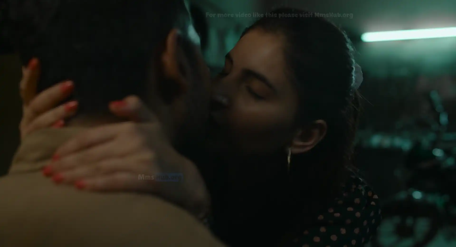 Zayn Marie Khan liplock kiss scene from made in heavean 2 thumbnail